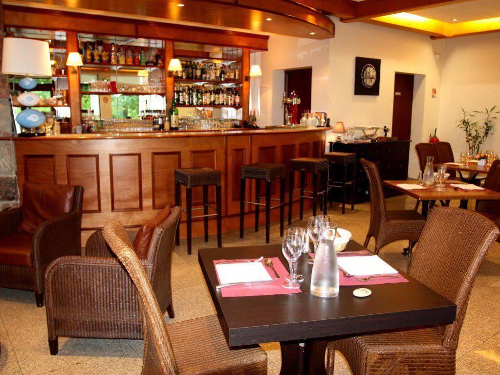 Hotel Logis - Restaurant Du Parc 3*