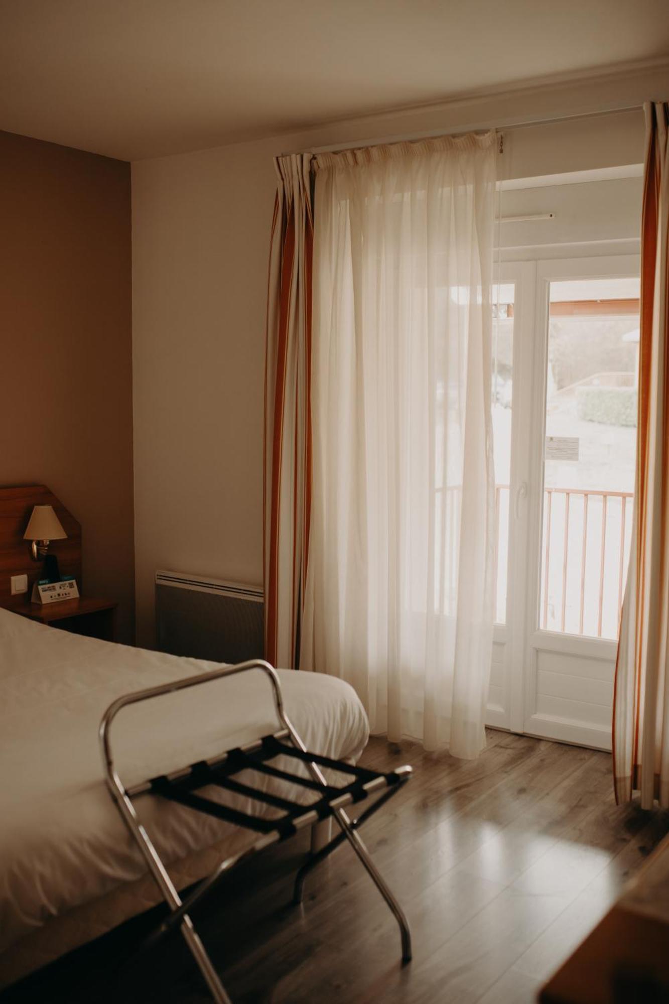 Hotel Logis - Restaurant Du Parc
